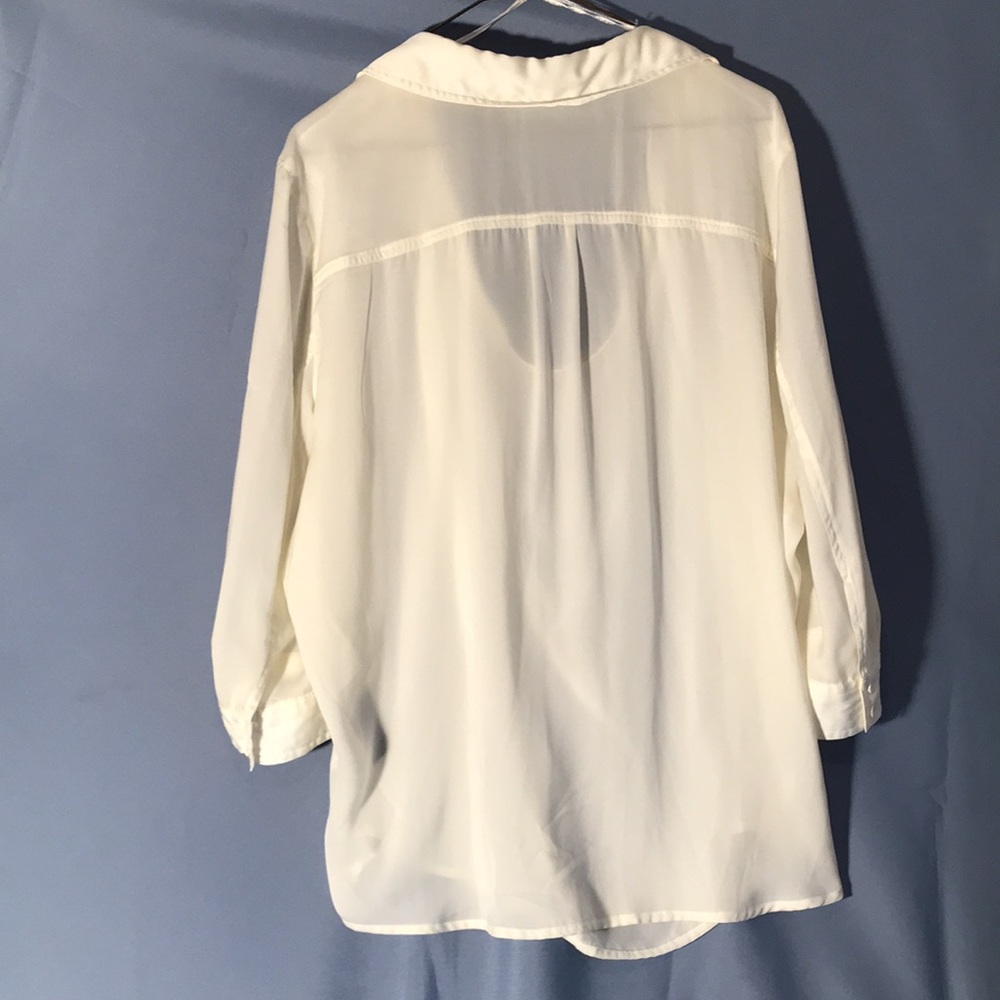Ladies blouse - Picture 3 of 6
